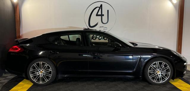 Porsche Panamera image 2