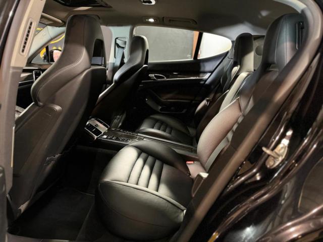 Porsche Panamera image 7