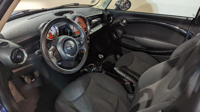 Mini One image 3