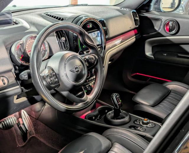 Mini Countryman image 5