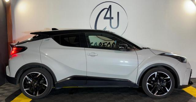 Toyota C-Hr image 8