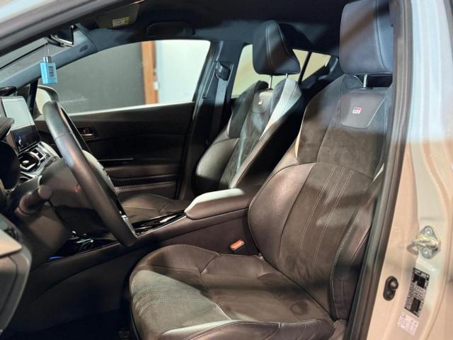 Toyota C-Hr image 3