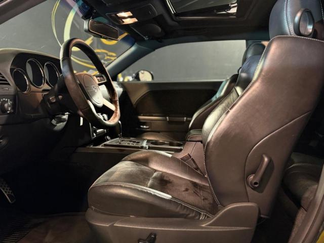 Dodge Challenger image 8