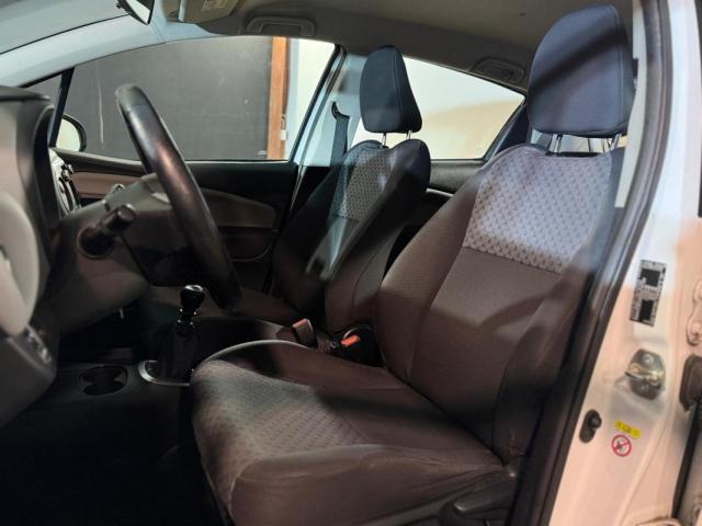 Toyota Yaris image 5
