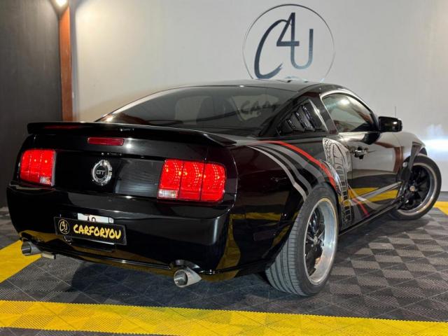 Ford Mustang image 5