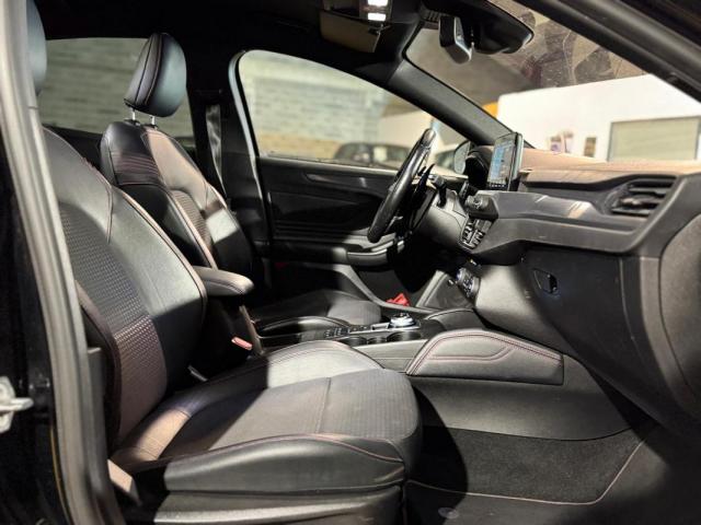Ford Focus image 7