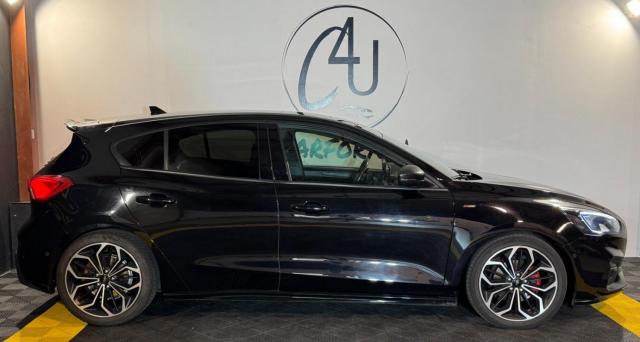 Ford Focus image 9