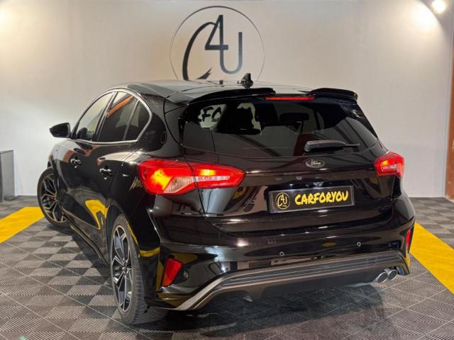 Ford Focus image 6