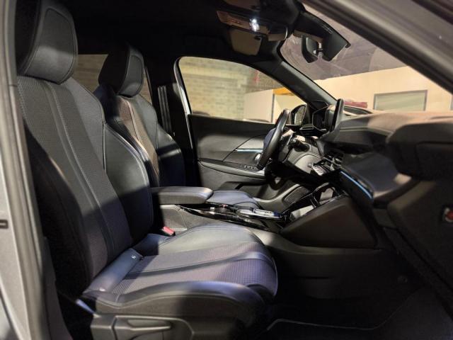 Peugeot 2008 image 7
