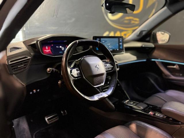 Peugeot 2008 image 3