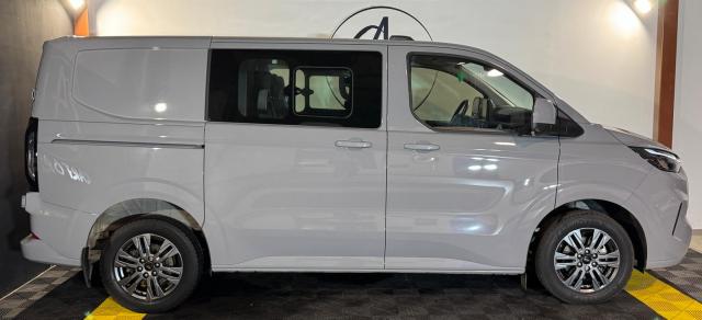 Ford Transit Custom image 5