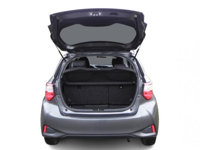 Toyota Yaris image 2
