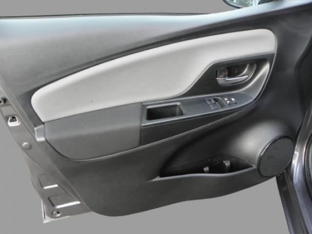 Toyota Yaris image 5