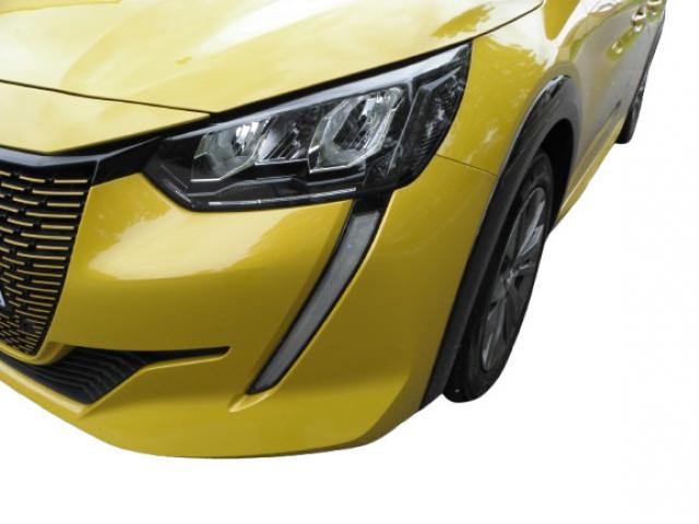 Peugeot 208 image 7
