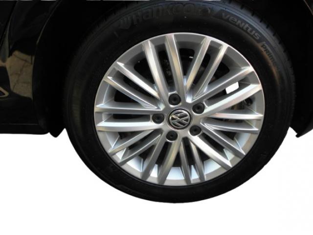 Volkswagen Golf image 4