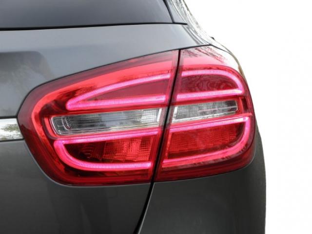 Mercedes Benz Gla image 3