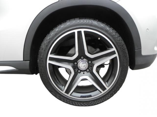 Mercedes Benz Gla image 5