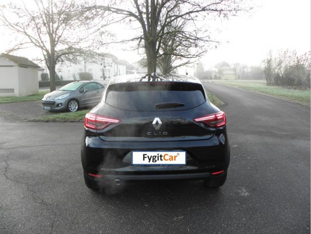 Renault Clio image 2
