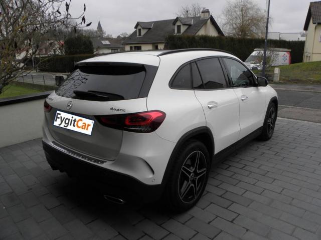 Mercedes Benz Gla image 8
