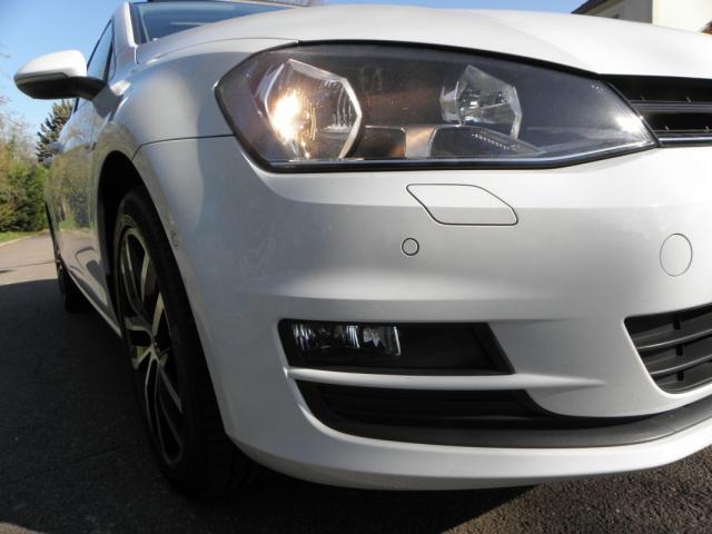 Volkswagen Golf image 6