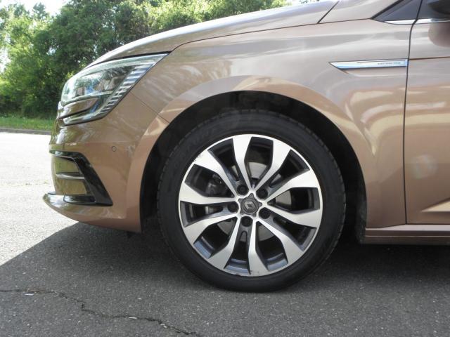 Renault Mégane image 2