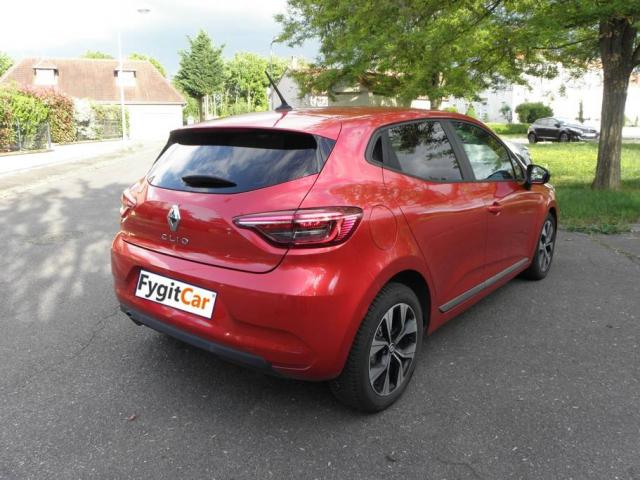 Renault Clio image 9