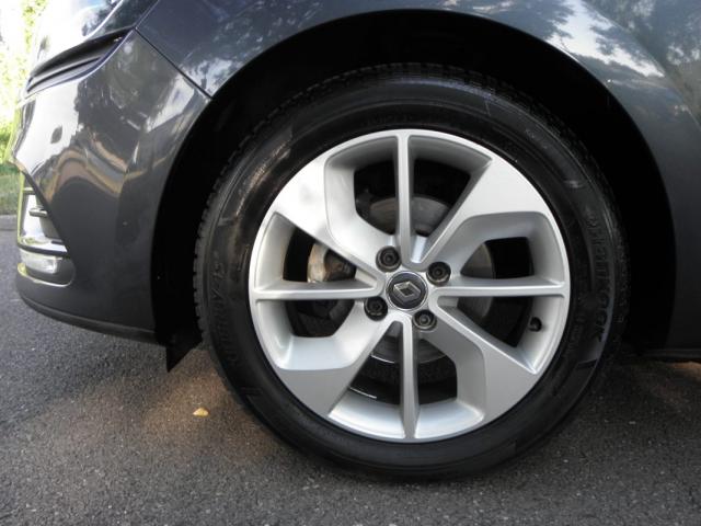 Renault Clio image 7