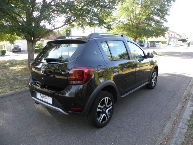 Dacia Sandero Ii image 2