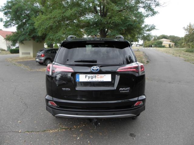 Toyota Rav4 image 9
