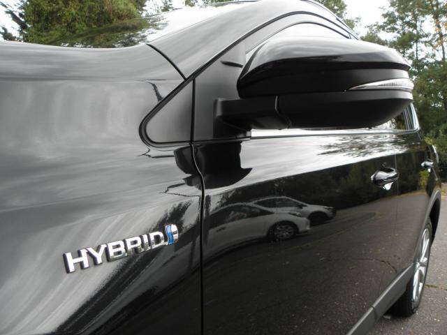 Toyota Rav4 image 7