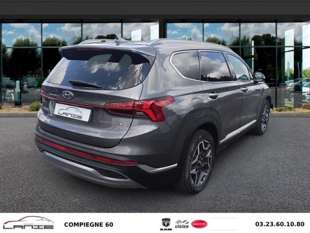 Hyundai Santa Fe image 8