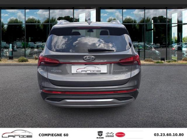 Hyundai Santa Fe image 9
