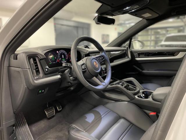 Porsche Cayenne Coupé image 8