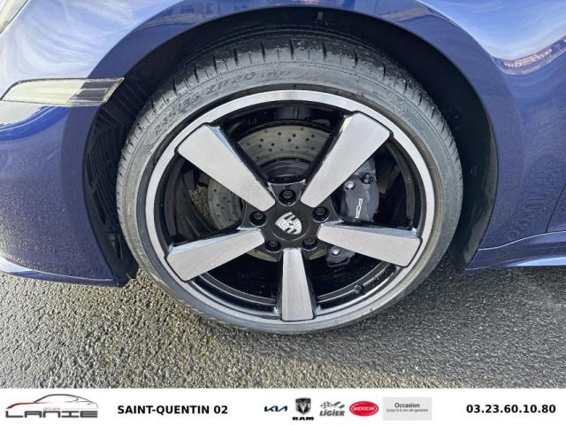 Porsche 911 image 9
