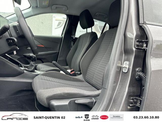 Peugeot 208 image 9
