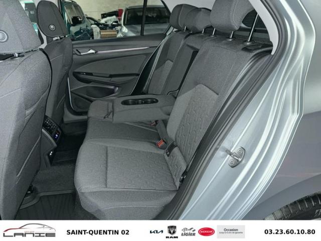 Volkswagen Golf image 8