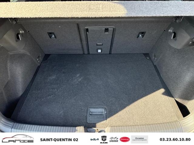 Volkswagen Golf image 7