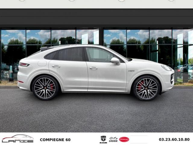 Porsche Cayenne Coupé image 4