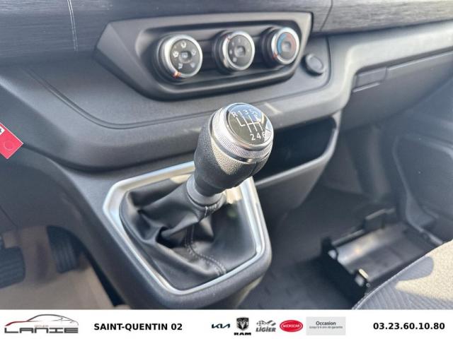 Renault Trafic image 4