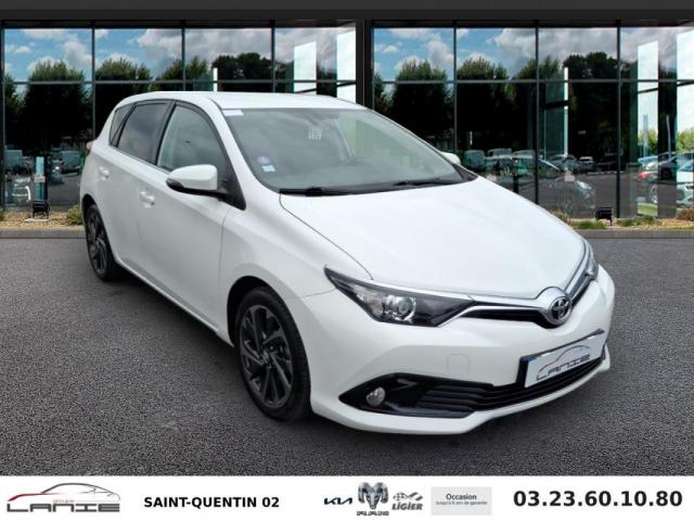 Toyota Auris image 8