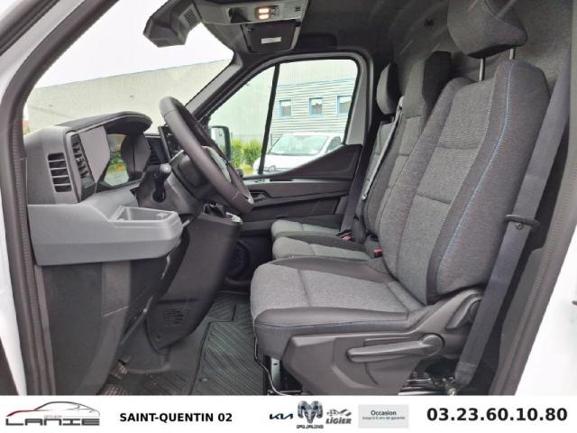 Renault Master image 9