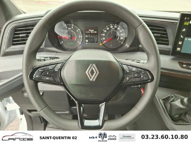 Renault Master image 1