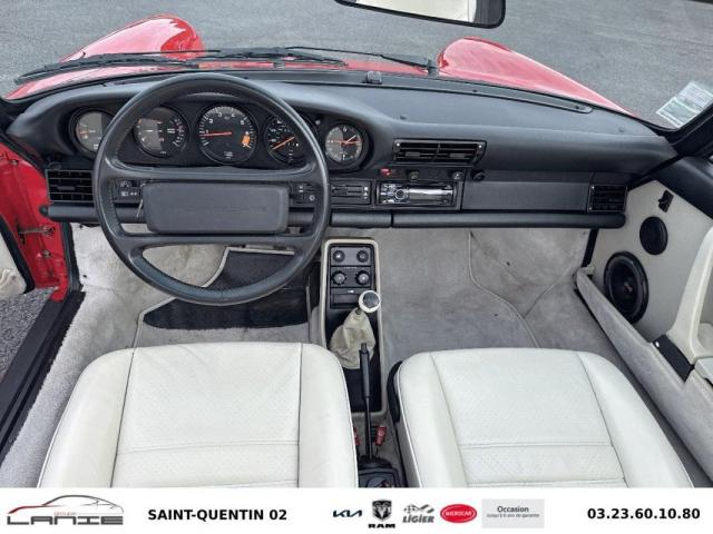 Porsche 911 image 9