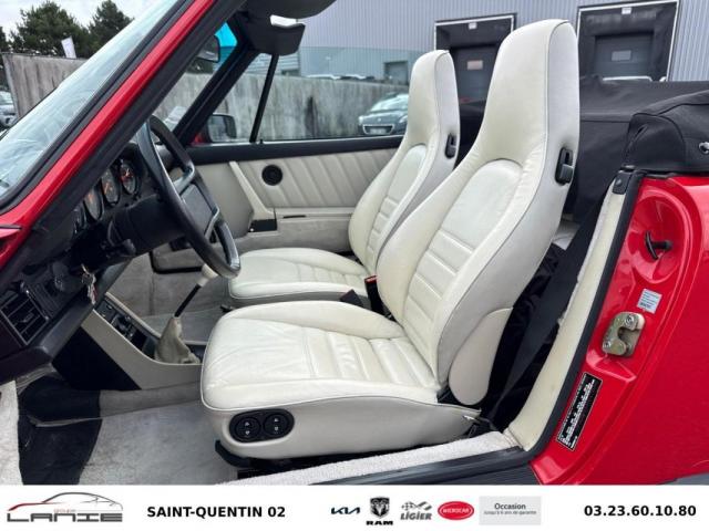 Porsche 911 image 2