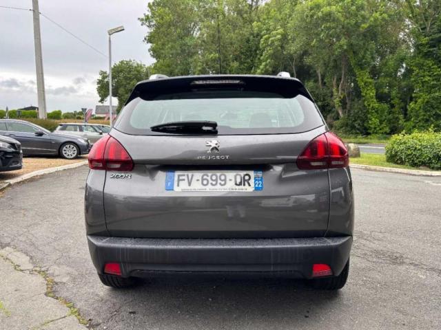 Peugeot 2008 image 6