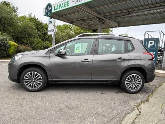 Peugeot 2008 image 1