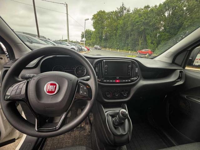 Fiat Doblo image 9