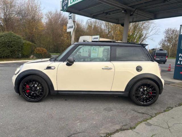 Mini Cooper S image 9