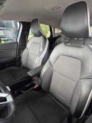 Renault Captur image 2