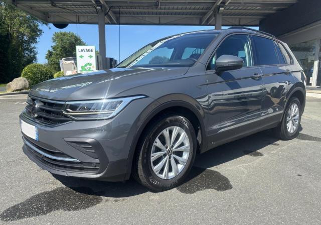 Volkswagen Tiguan image 8
